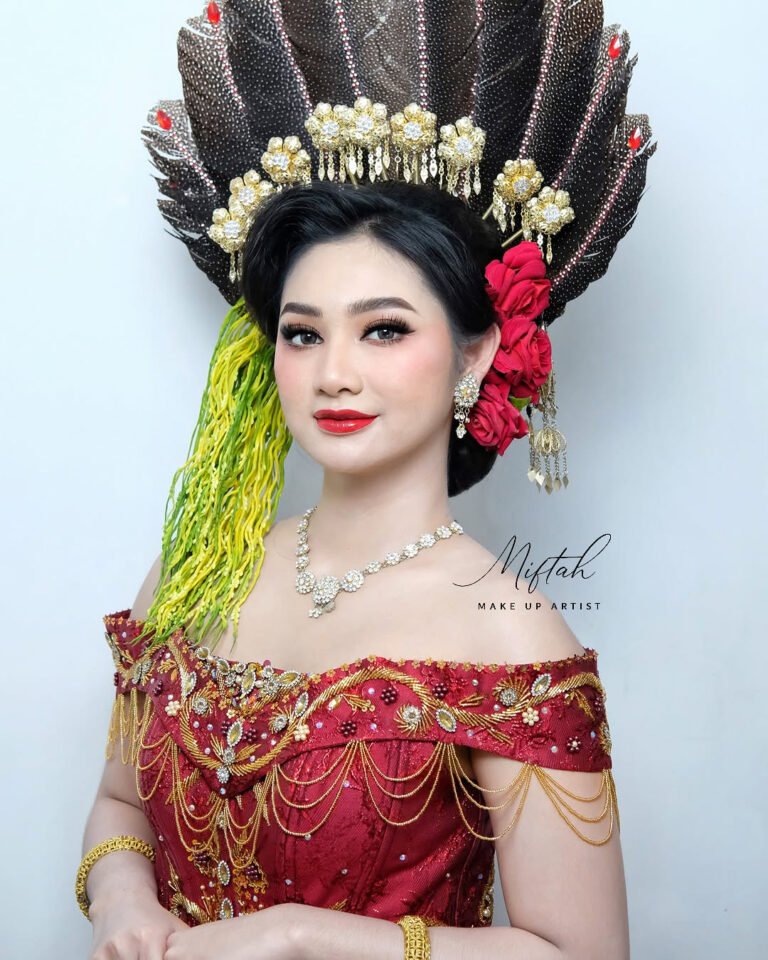 Wedding Makeup Adat Dayak KalimantanTengah(1)